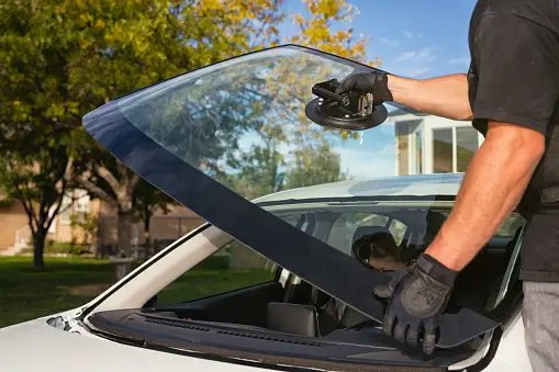 Windshield Repair Encinitas CA - Supreme Mobile Auto Glass